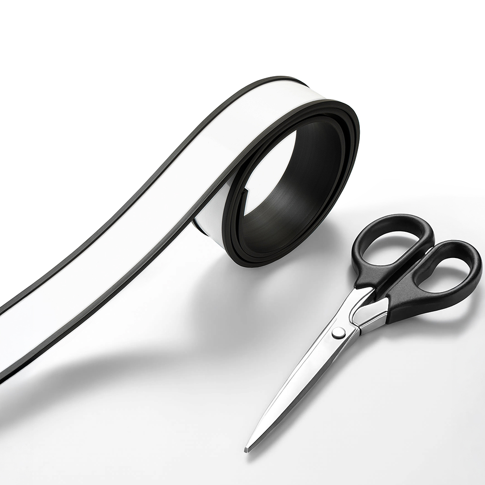 C-profiles magnetic label holder